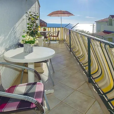 Apartamento In Omiš